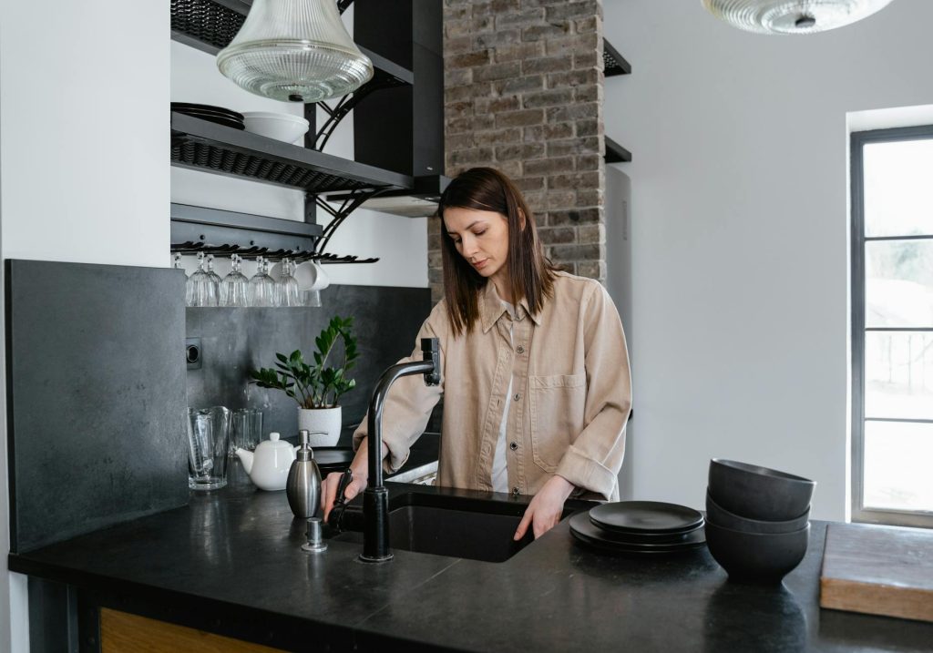 Évier en granit principaux inconvénients — installation évier en granit cuisine
