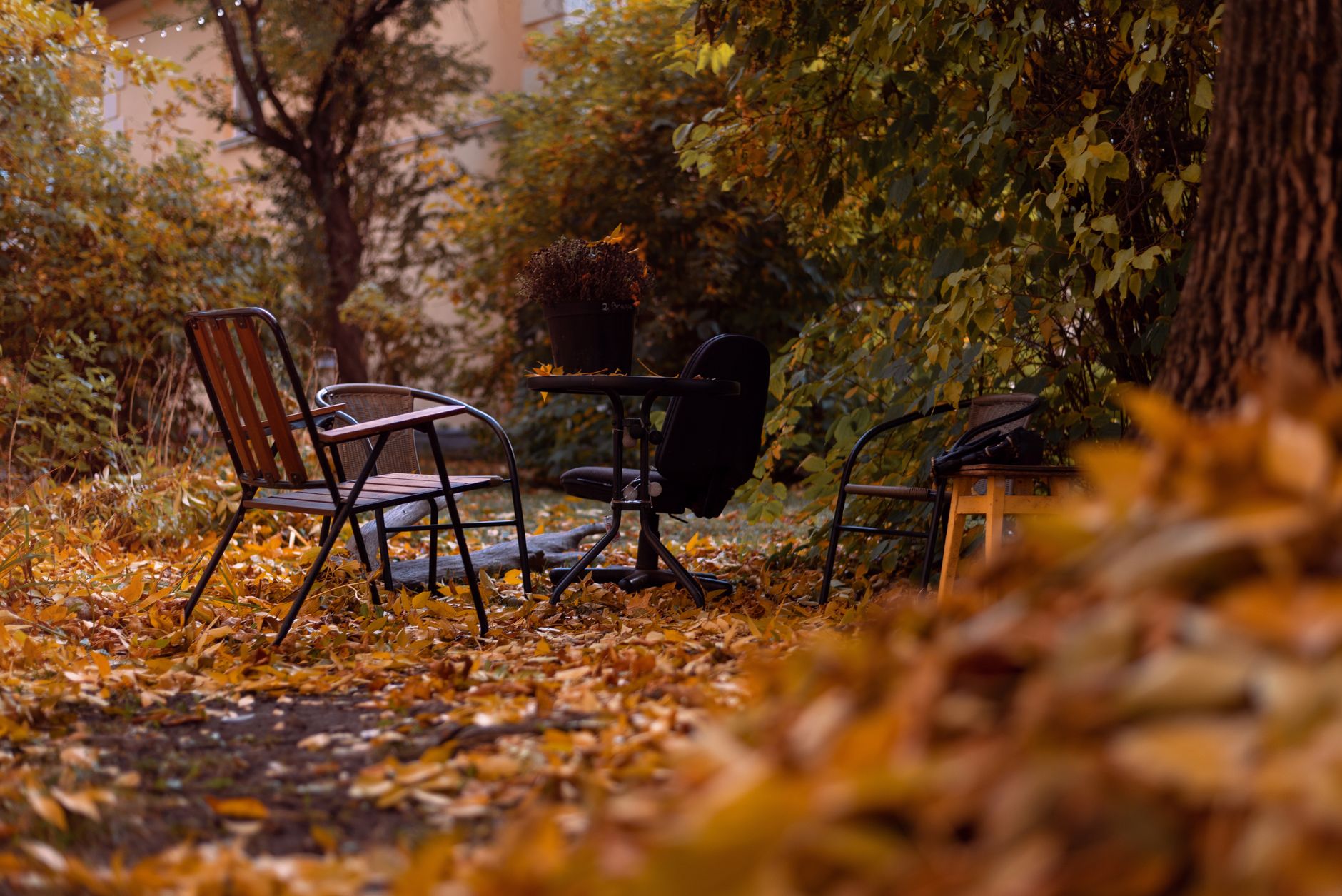 Comment mesurer une table de jardin pour choisir la bonne taille de housse — housse de table de jardin mobilier extérieur