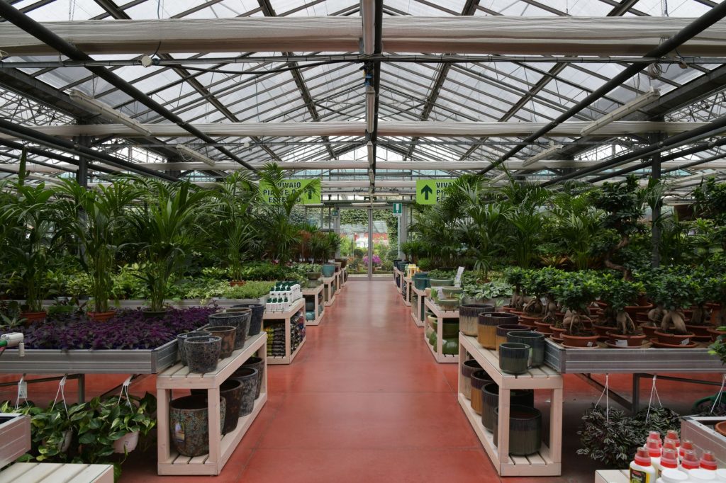 Combien de magasins Botanic en — magasin Botanic jardin extérieur