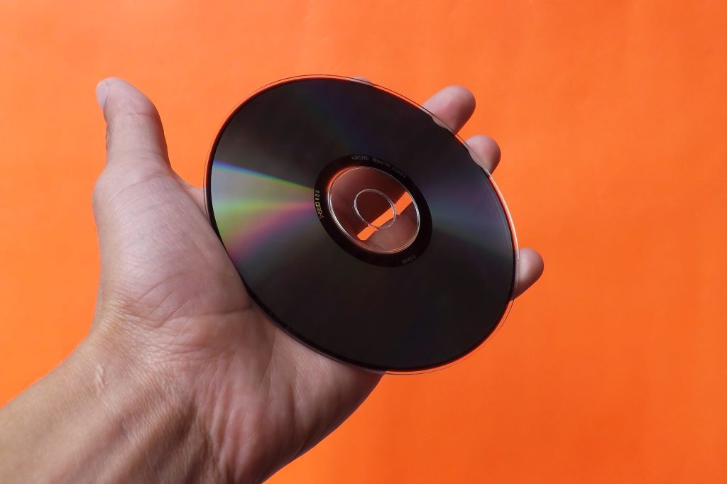 Comment nettoyer les CD sans — nettoyage CD avec un chiffon doux